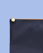 Indlæs billede til gallerivisning ACE SHOE BAG - NAVY