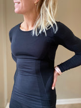 Indlæs billede til gallerivisning LANGÆRMET ULDUNDERTRØJE - Dame Comfort Merinould - Sort